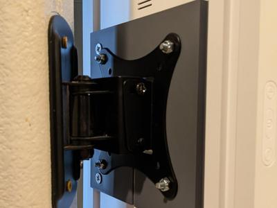 Skylight 15-inch Adaptor for Vesa Mount