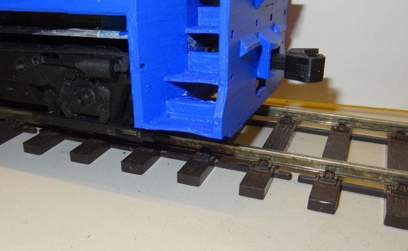 Knuckle couplers for the 1/32 OpenRailway EMD SW1500