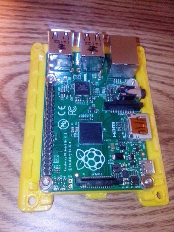 Raspberry Pi Models 3 / 2 / B Plus Stand 