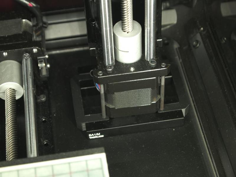 Trinus: "U" Guides for Thorlabs Spacer 