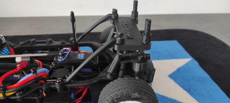 Tamiya m07 body support