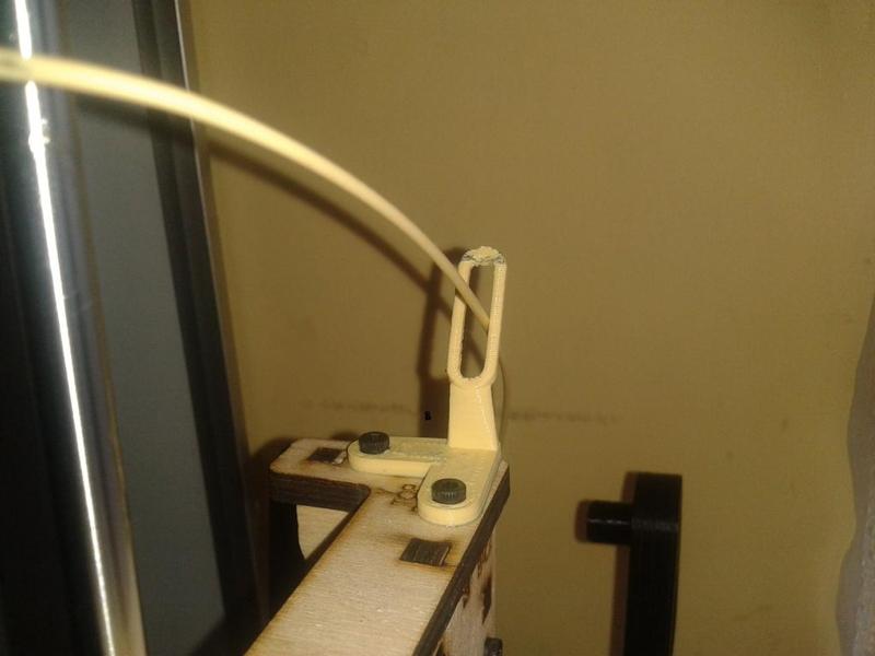 Filament guide