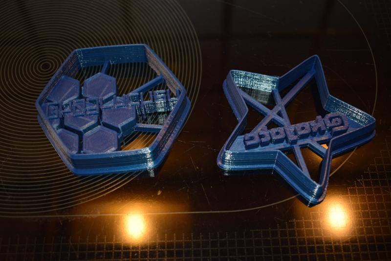 The CookieCutterArchive for the tumbling blue bird