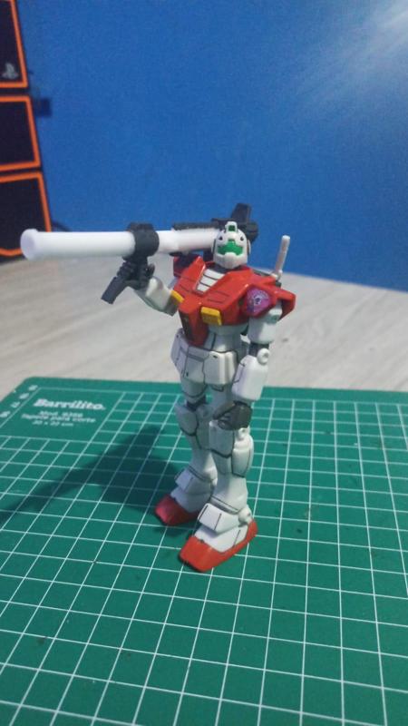 hyper bazooka Mobile suit in action