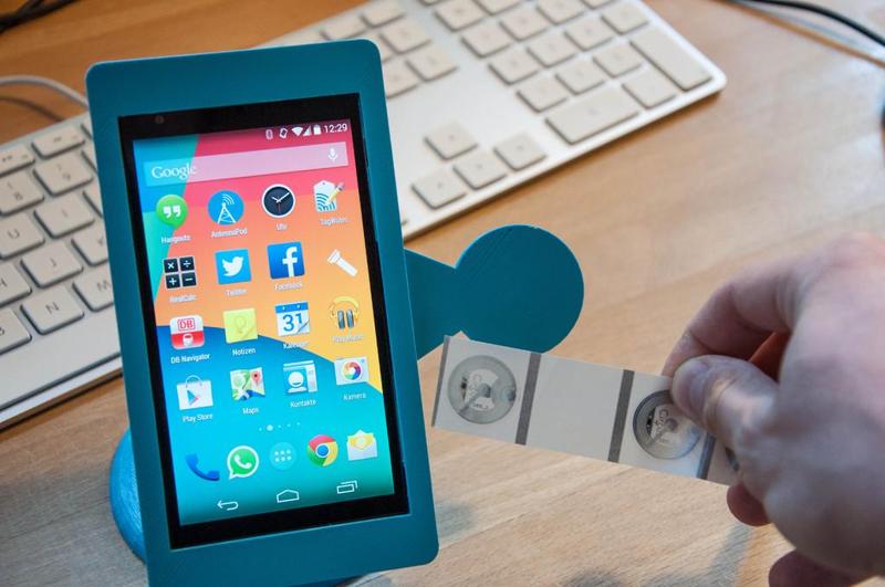 NFC enabled Kiosk Phone Stand for Nexus 5 