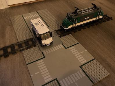 railroad crossing single