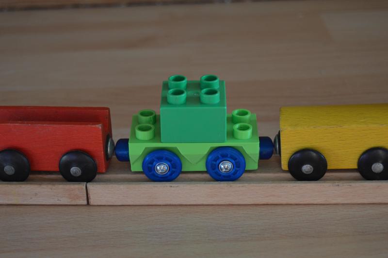 Duplo Wagon For Wooden Trains