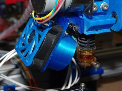 Misan's Another Compact Extruder Fan Deflector V2