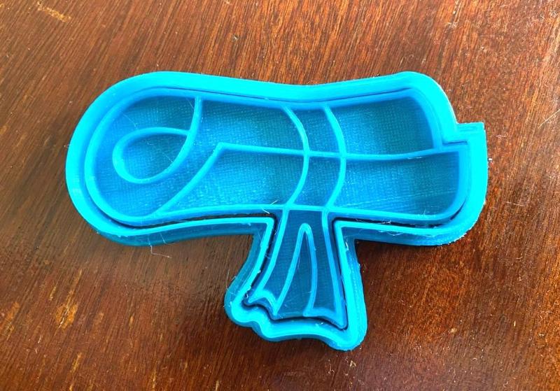 CUTTER SET GRADUATES