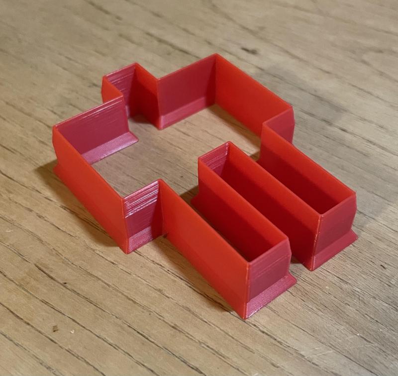 Hrdina - vykrajovátko na perník | 3D PRINTS ARE NOT FOOD SAFE