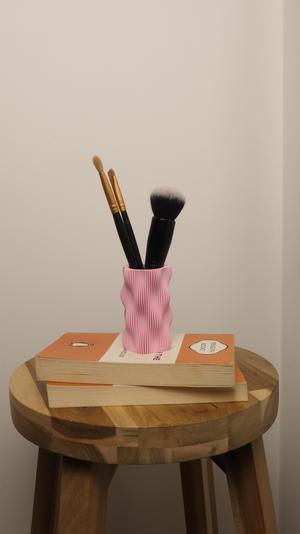 Mini Wavy Vase
