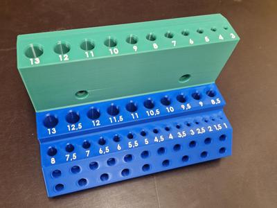 Drill bit holder