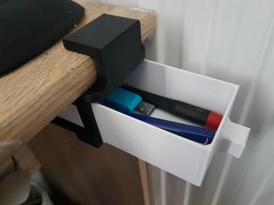 Tiroir sous bureau/Under desk drawer