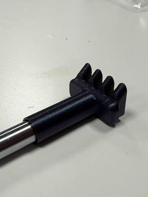 simple back scratcher