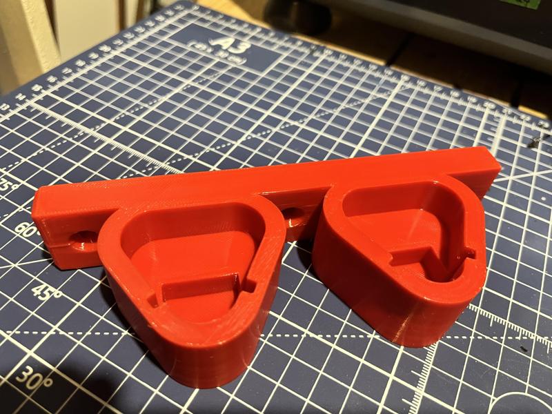 Milwaukee M12 2 battery holder