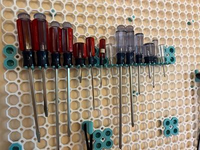 Small Thread Fork - Screwdriver Holder for Multiboard.stl