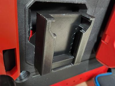 MIlwaukee packout compatible single battery slot