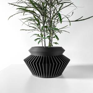 The Quano Planter Pot with Drainage Tray & Stand Included: Modern and Unique Home Decor for Plant