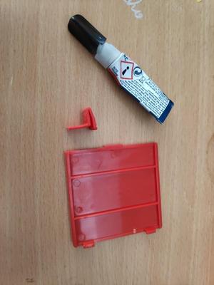 Nintendo GameBoy battery cover repair part