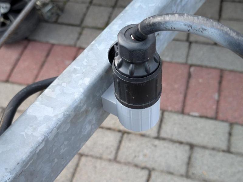 13-Pin Trailer Plug Top Mount