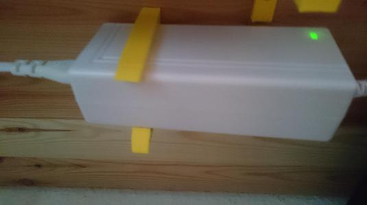 Hold for an Aukey 10 port USB hub