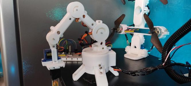 5-Degree of Freedom Robotic Arm with High Articulation Capability