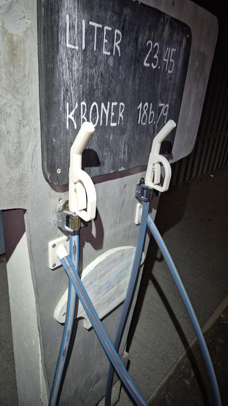 Gas pump handle for children