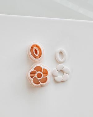 Dainty Flower Drop 2 (Thangs Exclusive)