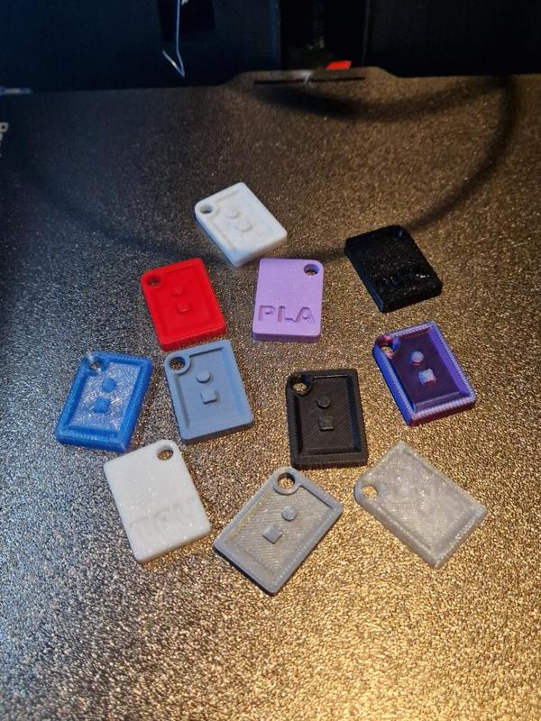Filament swatch cards with display