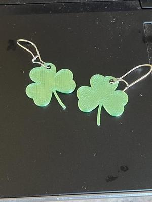 Shamrock Earring
