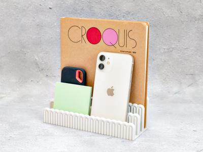 Desk organiser
