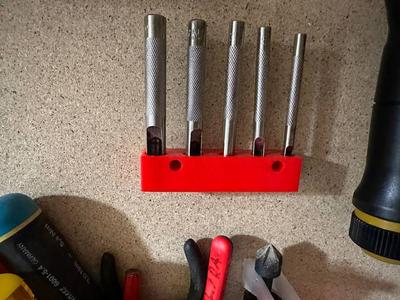 Locheisen Wandhalterung