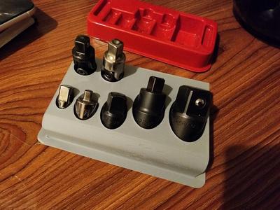 Matco reducing adapter tray