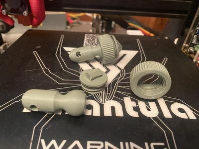 Tarantula display mount ball-joint