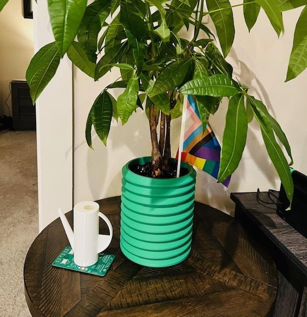 Screw Pot Planter