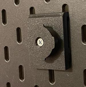 Quad lock IKEA Skadis mount