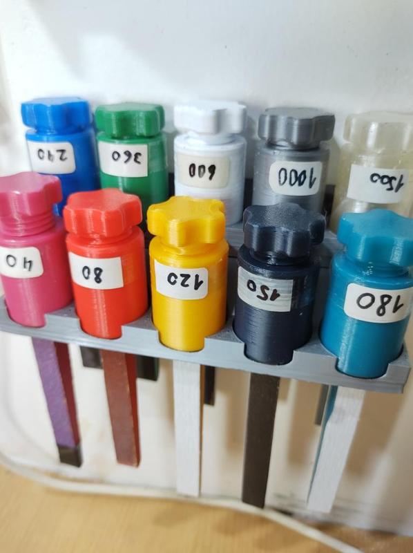 5 Sanding stick Wall Mount