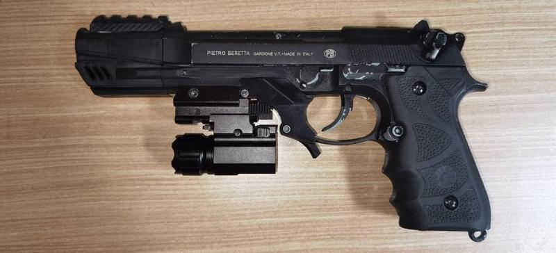 Airsoft KJW Beretta M9 Picatinny Rail & Compensator