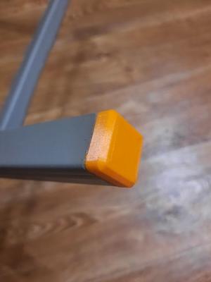 Plug for square profile 25X25X1.5 mm