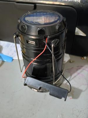 Cambio de pila lampara emergencia con soporte 3d