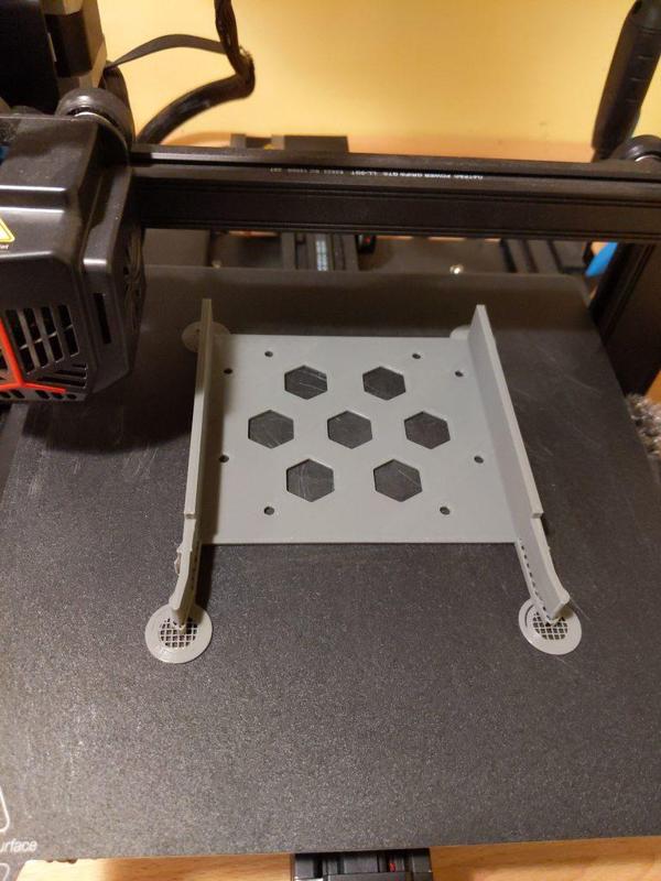 Antec Sonata 3.5" tray adjusted for 2.5" SSD