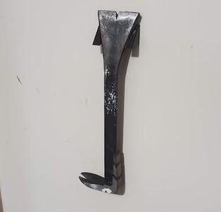 Stanley claw bar holder
