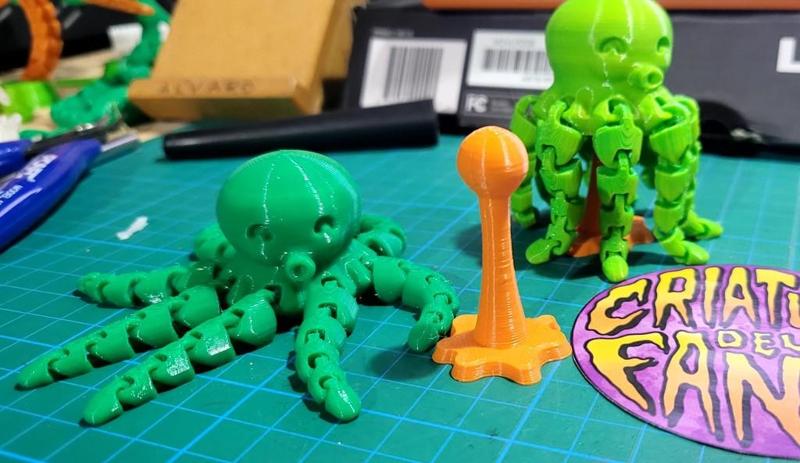 Support for Cute Mini Octopus