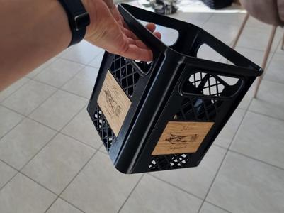 Honey carrier 8-pack with wooden emblem  for H2D