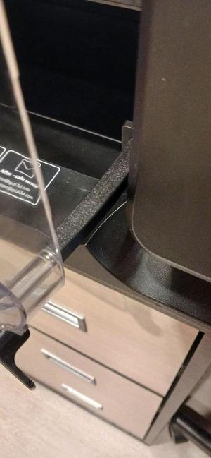 Door holder for Qidi q1 pro