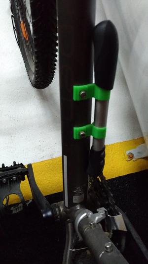 Bike  pump support