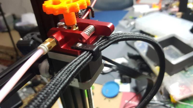 MK8 Extruder Cable Clip for Ender-3