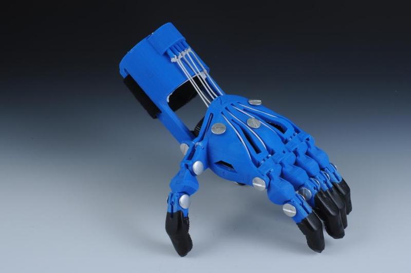 Short Gauntlet (Karuna's Gauntlet) (Cyborg Beast derivative)