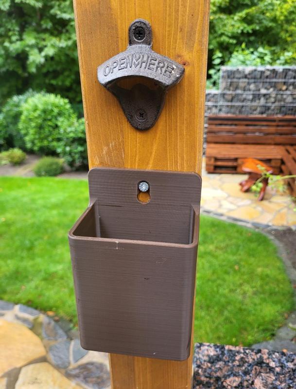 Collecting tray bottle cap