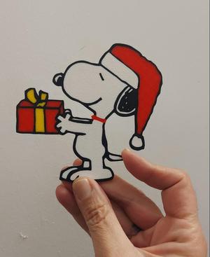Santa Snoopy With Gift